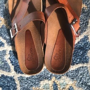 Yokono Footbed Sandals
